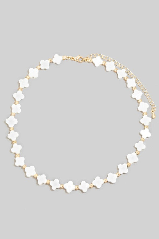 Clover chocker