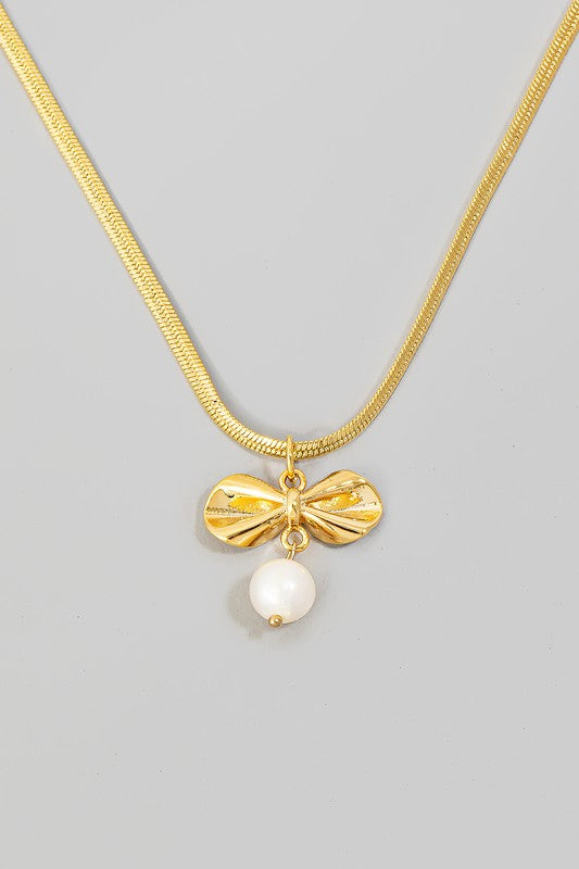 Pearl Bow Pendant Chain Necklace